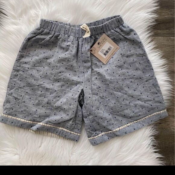NEW WITH TAGS GIRLS SHORTS SIZE 8 - Picture 1 of 3